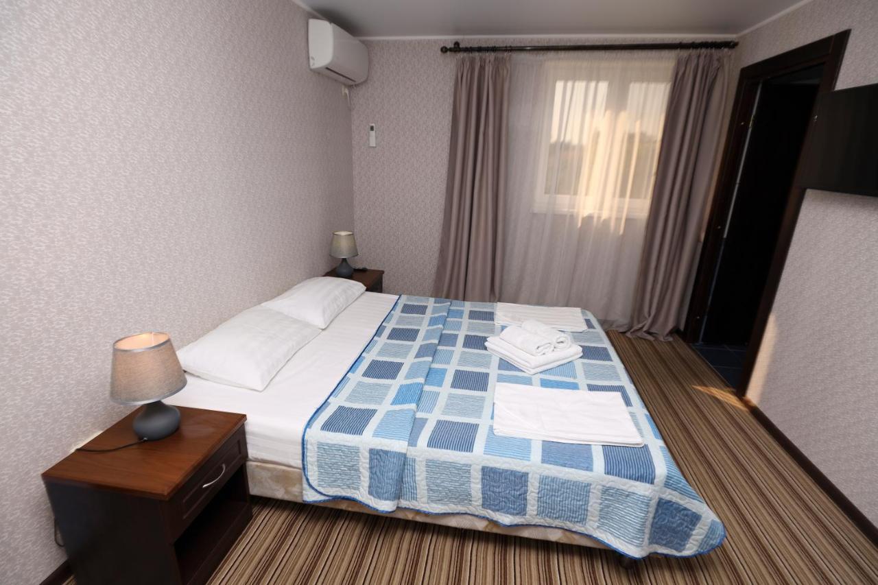 Hotel Capri Sukhumi Eksteriør billede